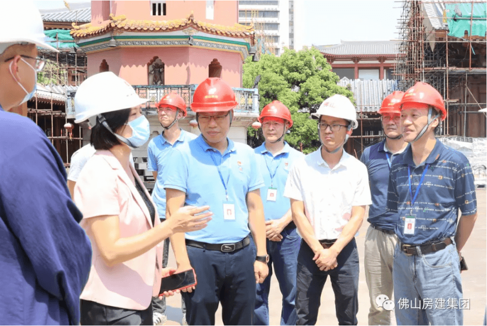 禪城區(qū)委常委、統(tǒng)戰(zhàn)部部長吳莉芬到仁壽寺項目調(diào)研
